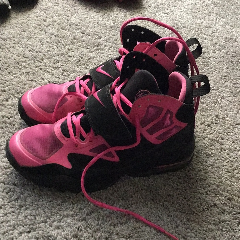 Women’s AirMax 2 / boys size 6.5